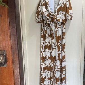 LEXBREEZY Two Piece Top/Bottom Aloha Wear Outfit NWT